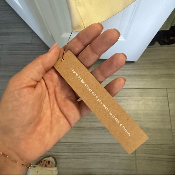 New with tags REFORMATION renaie dress - Picture 4 of 8